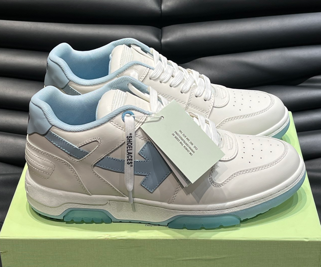 OFF Blancos con celeste